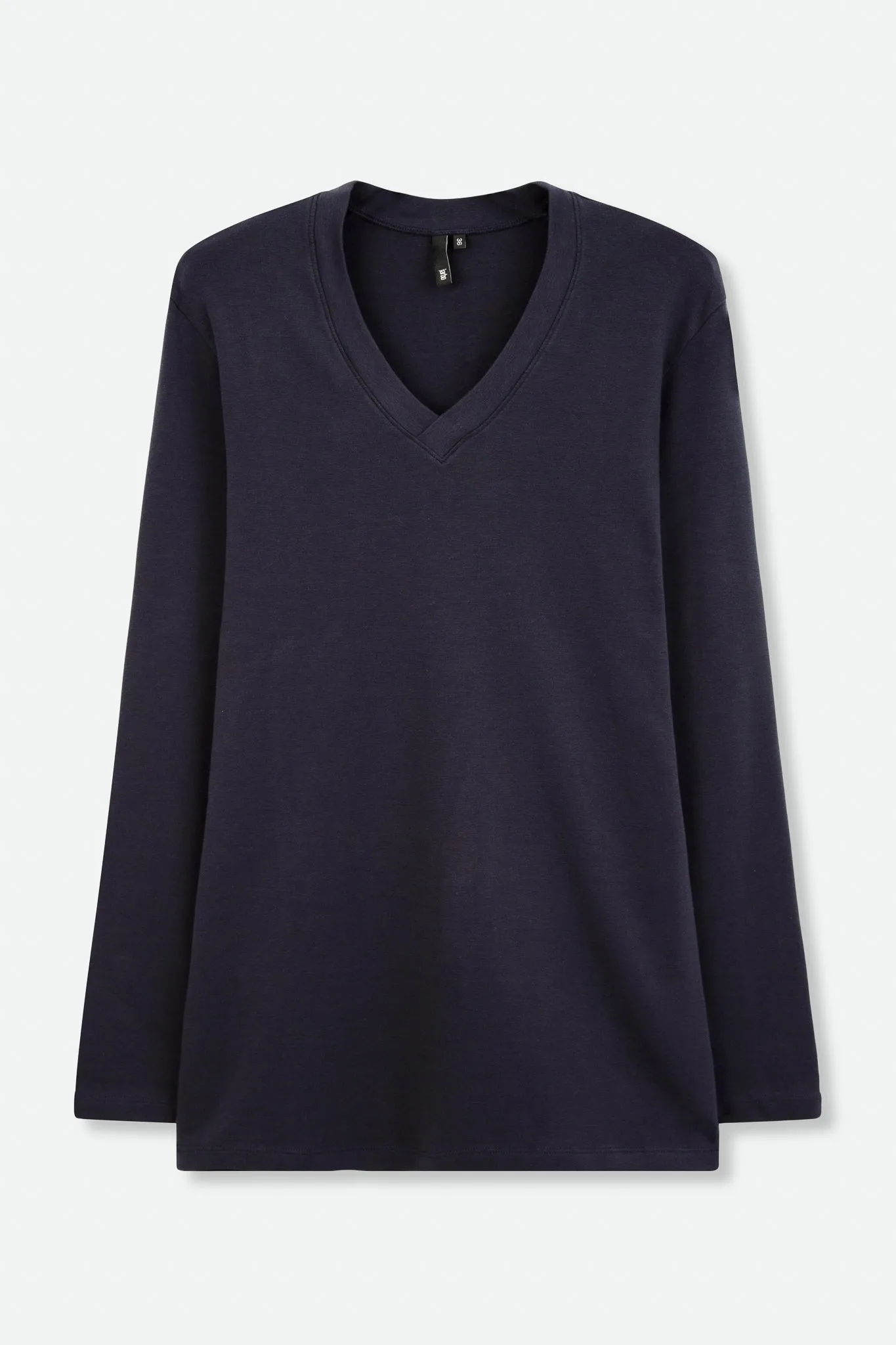 A LINE V NECK LONG SLEEVE IN PIMA COTTON STRETCH
