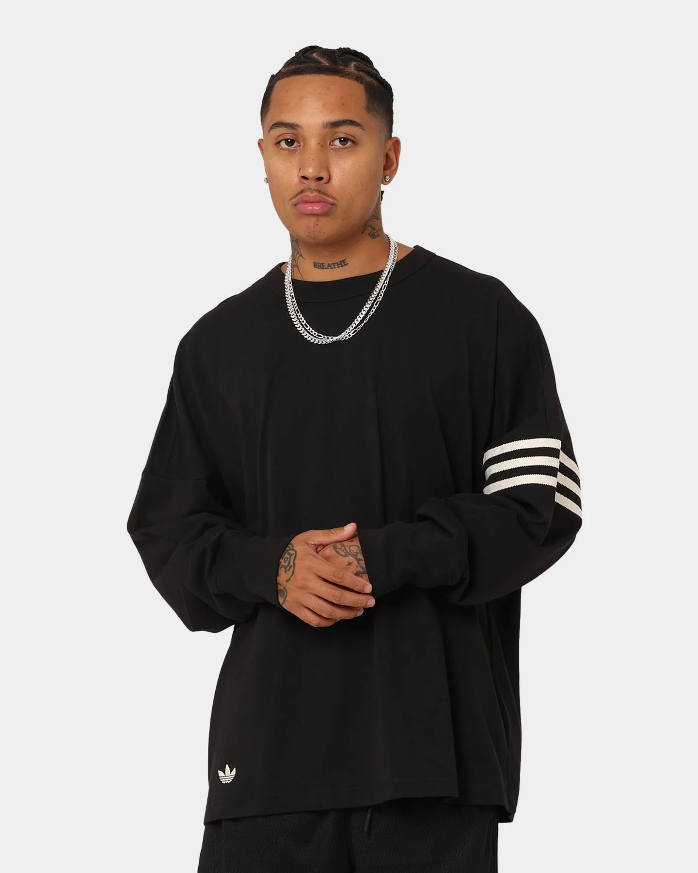 Adidas NeuClassics Long Sleeve T-Shirt Black/Wonder White