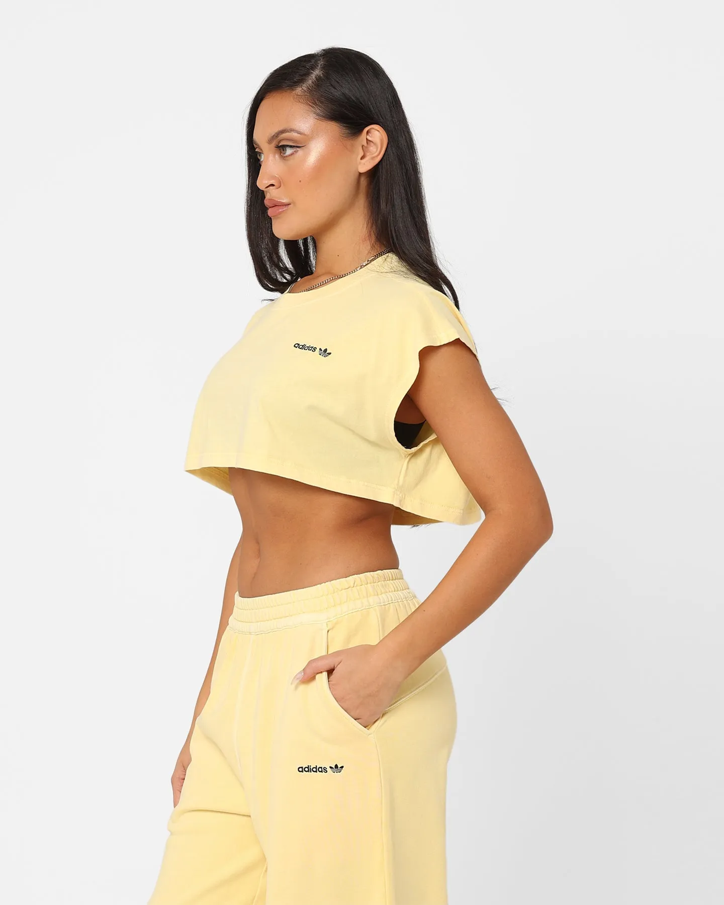 Adidas Women's Must Crop T-Shirt Almost Yellow