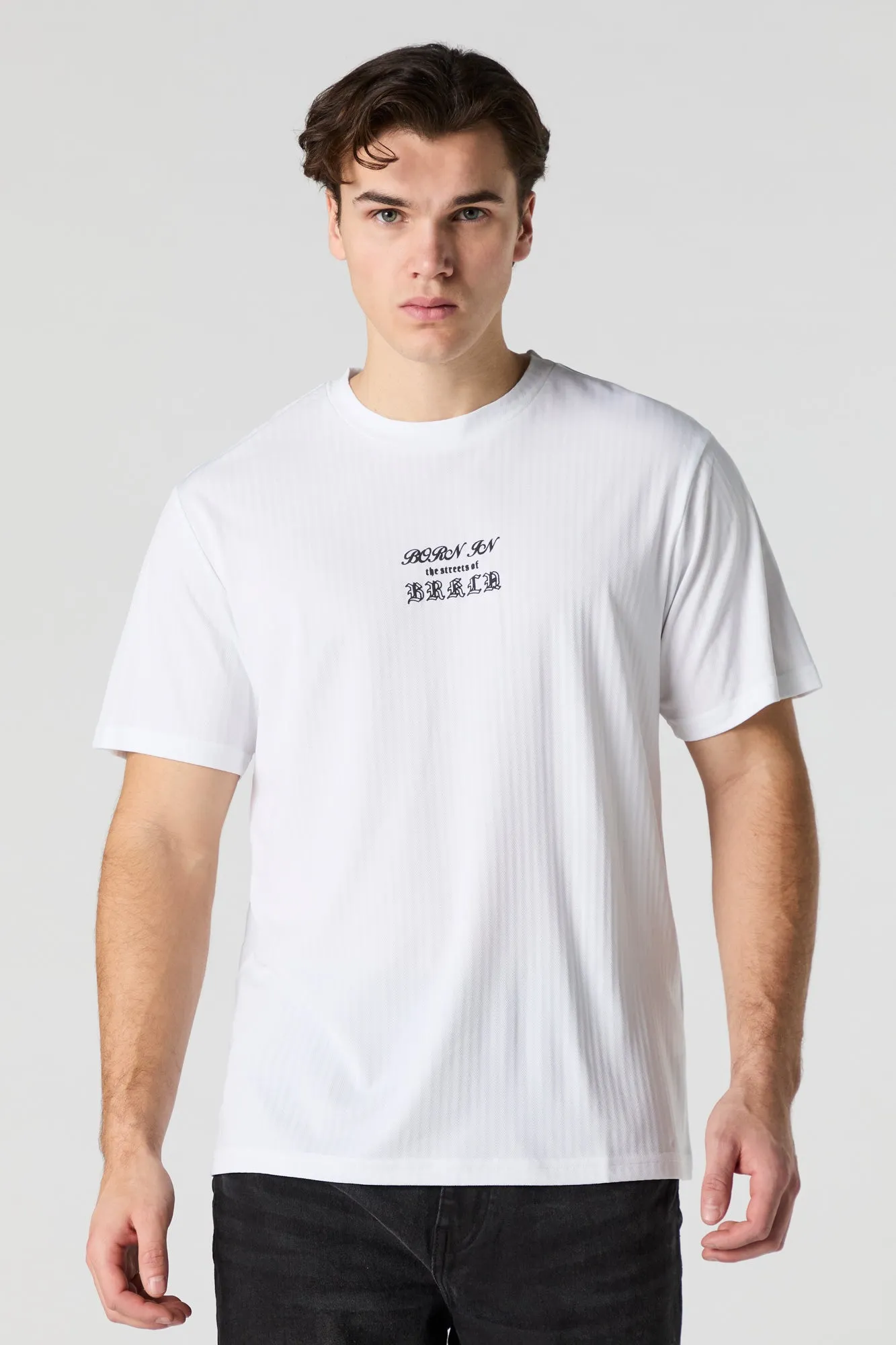 Brooklyn New York Graphic Textured T-Shirt