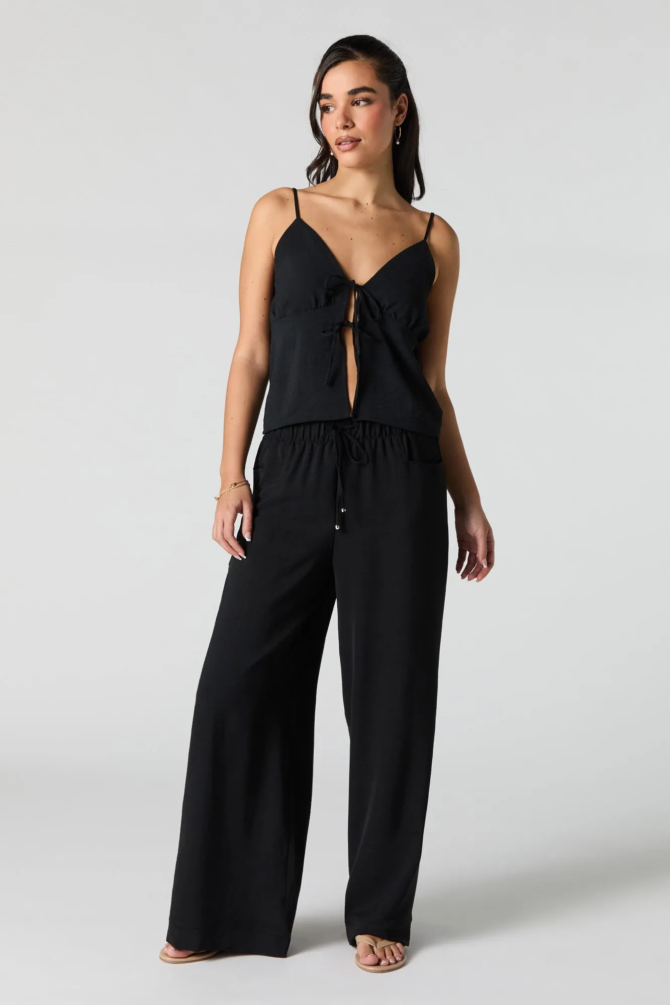 Camisole volantée avec attache