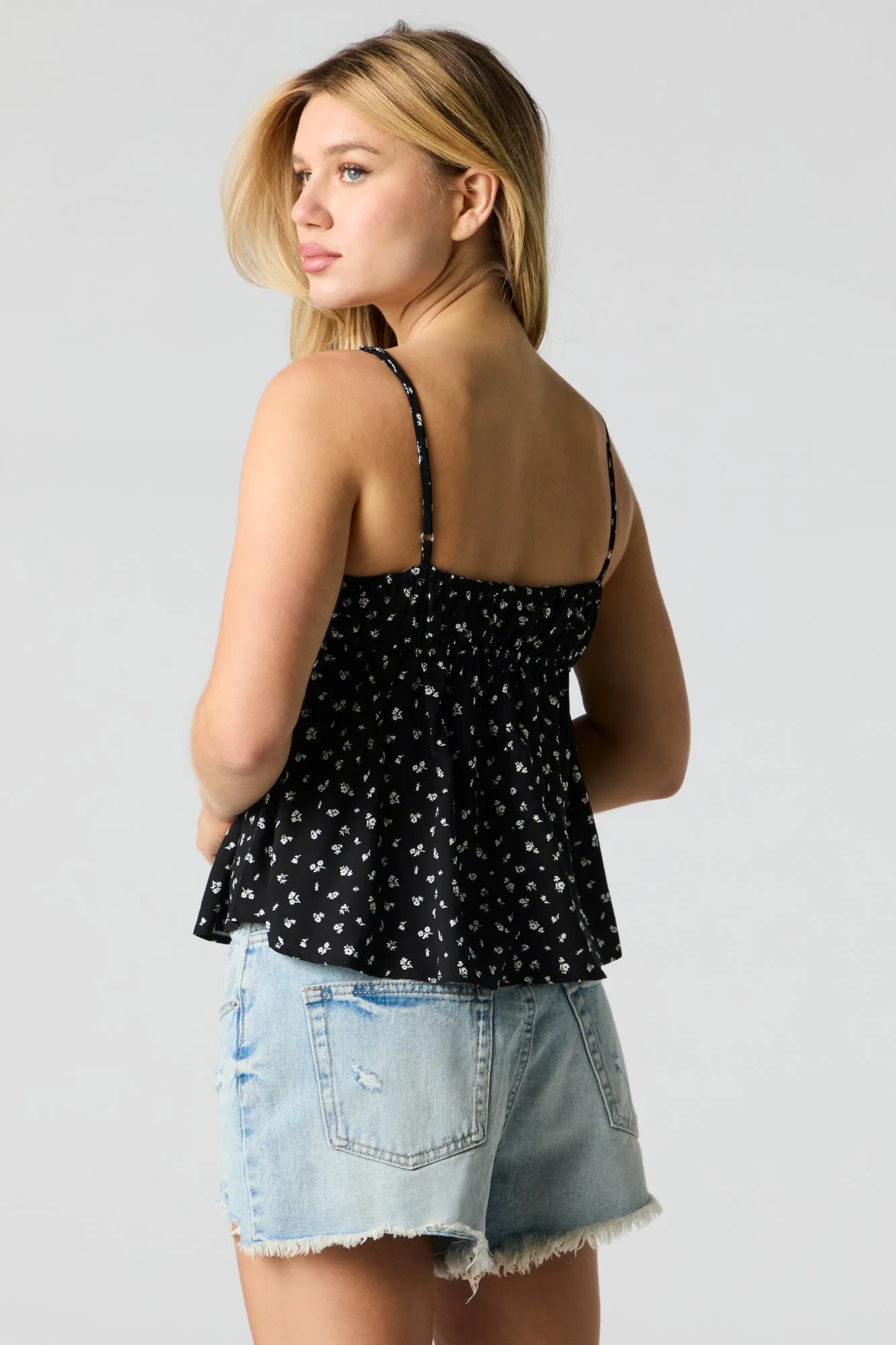 Débardeur de style nuisette fleuri