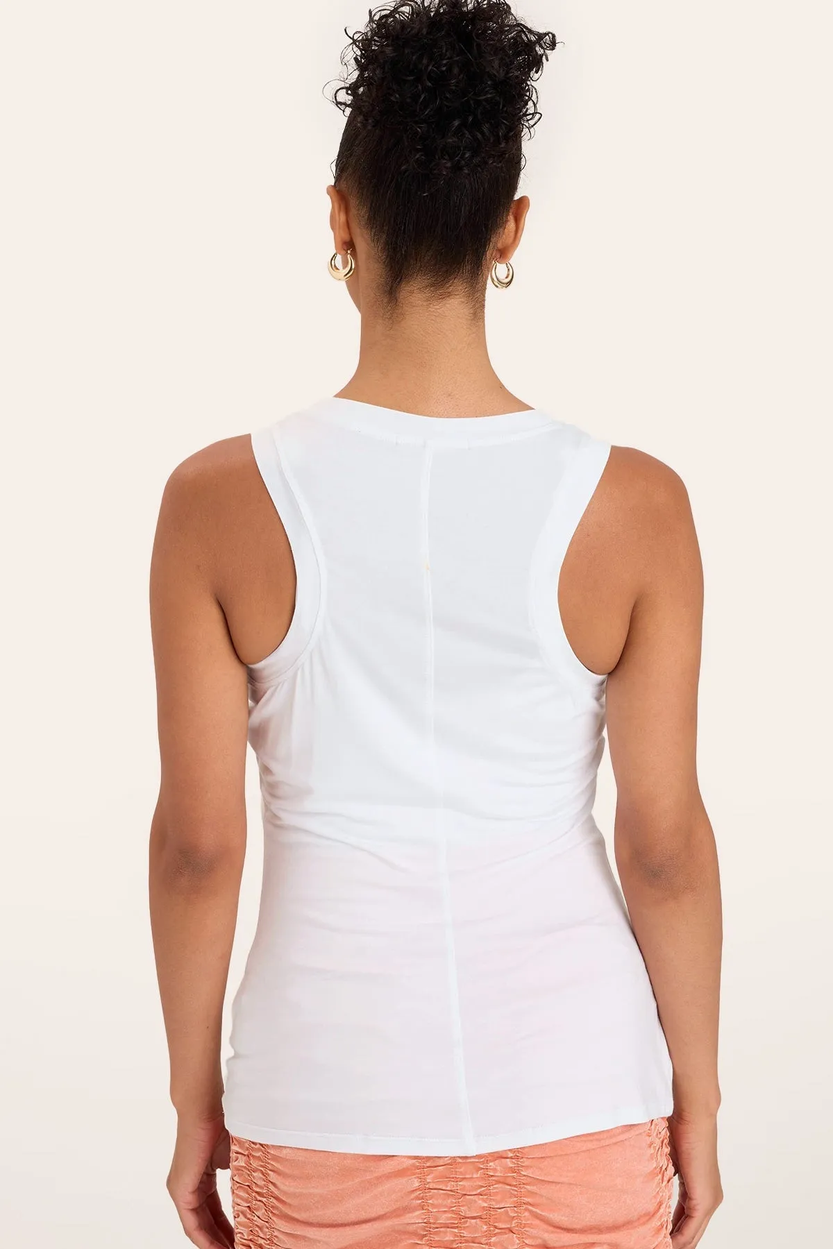 Essence Tank