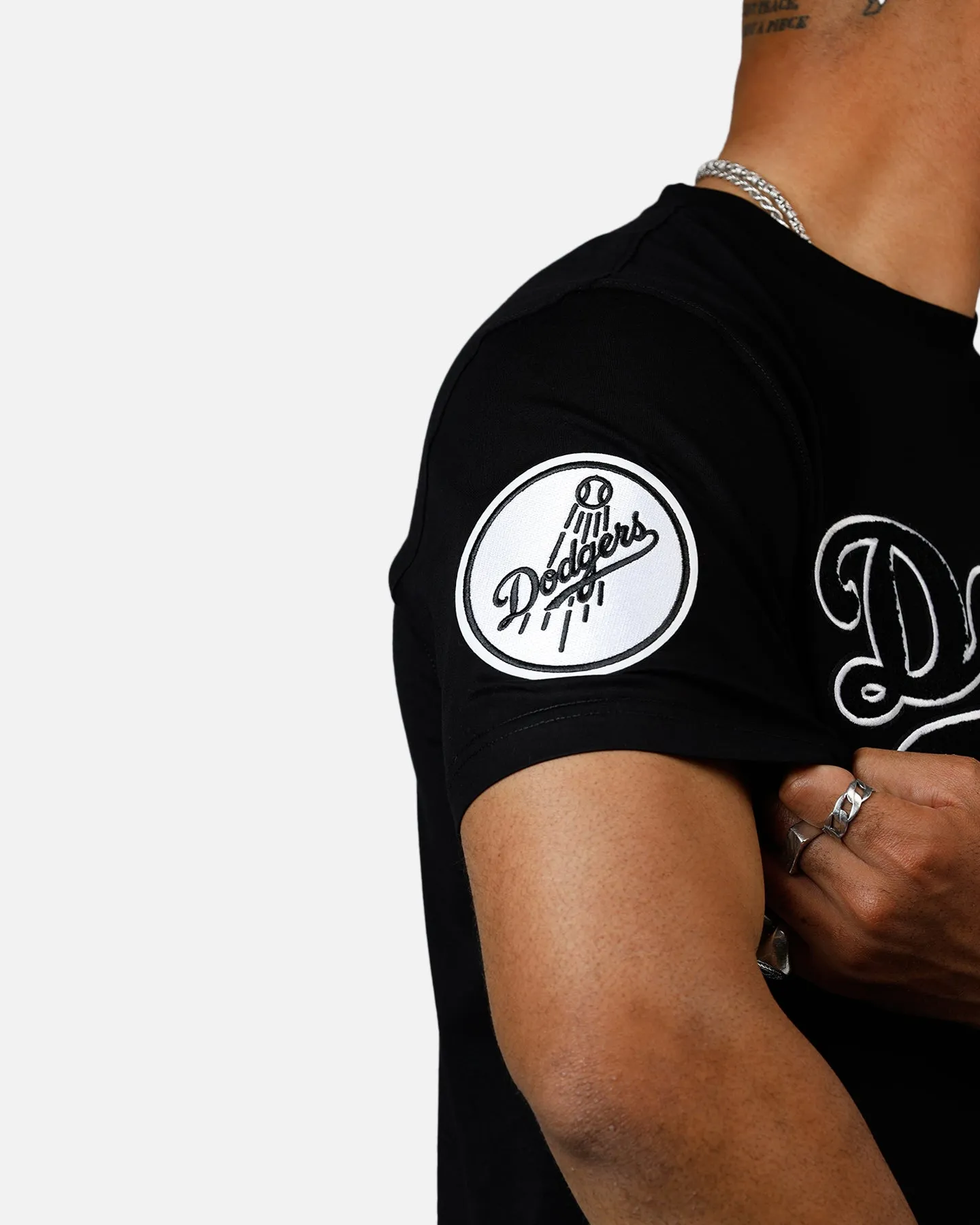 Pro Standard Los Angeles Dodgers Chenille T-Shirt Black