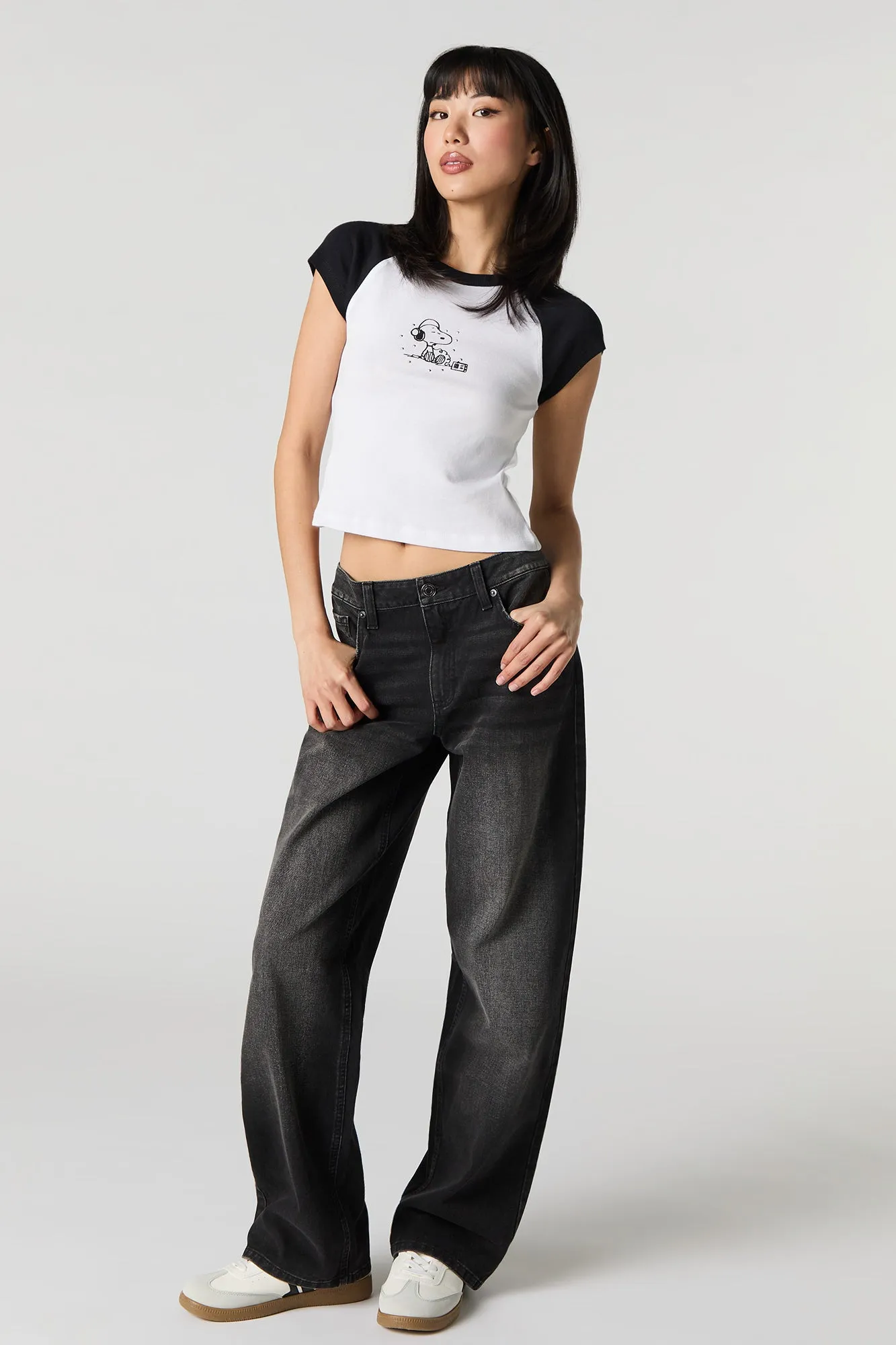 Snoopy Graphic Rhinestone Raglan T-Shirt