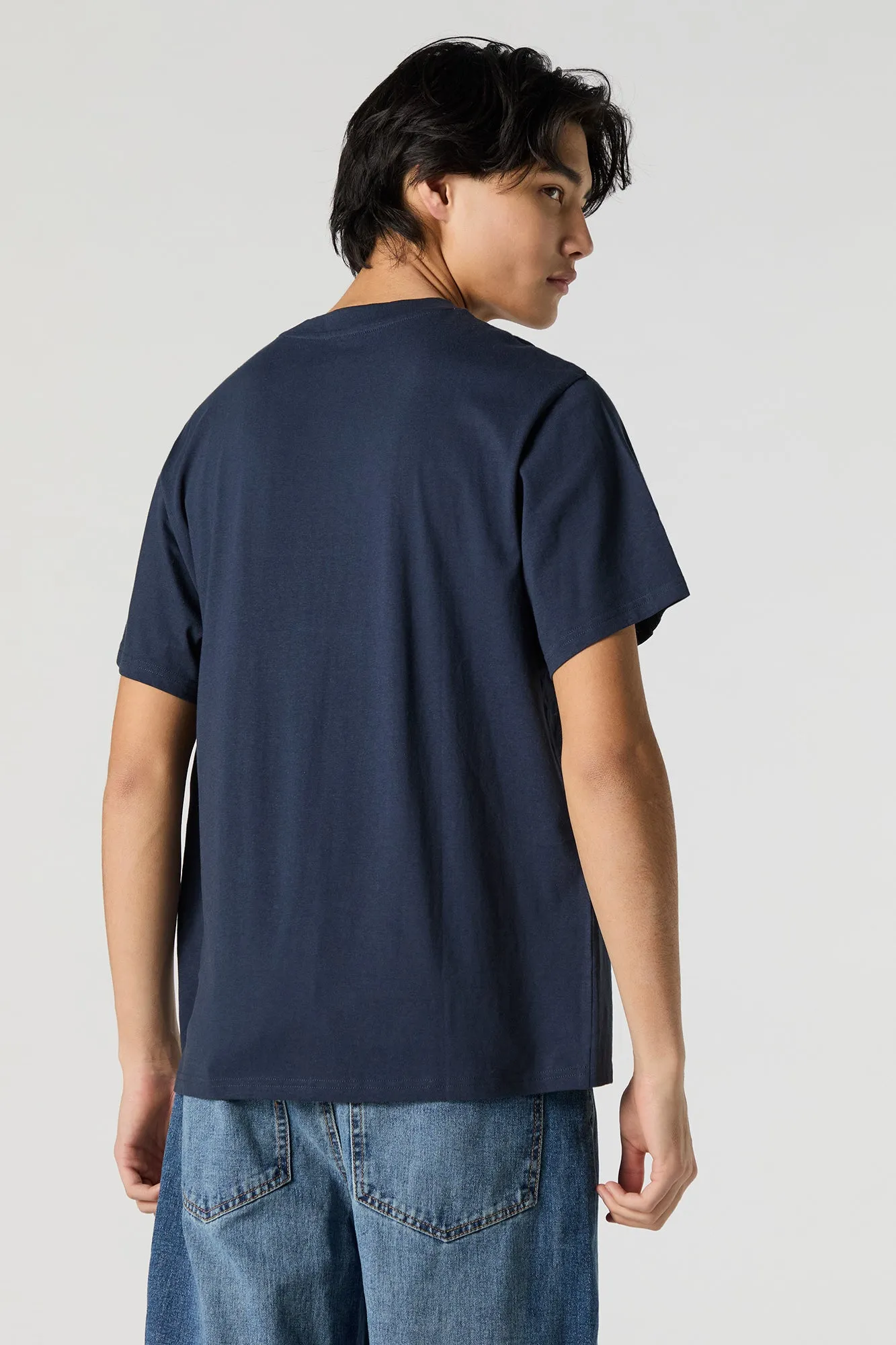 T-shirt avec motif brodé et blocs de couleurs