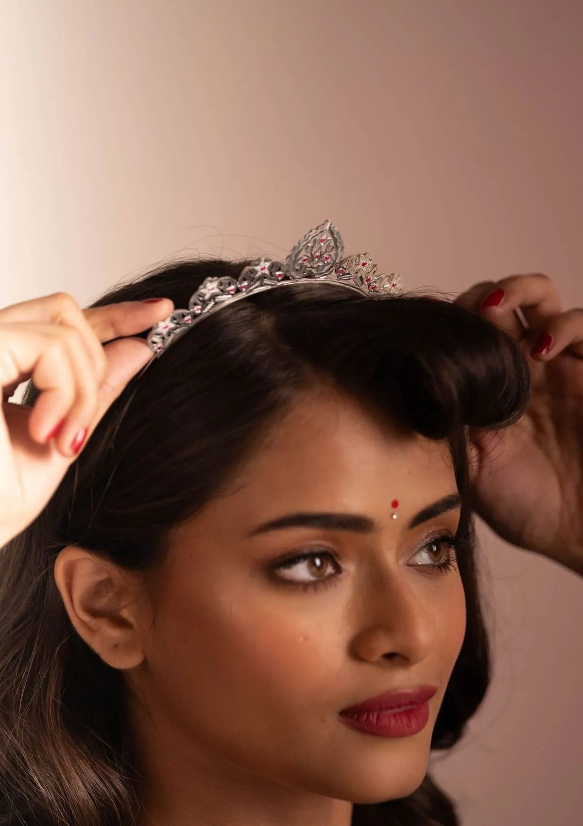 Tajbano Silver Hair Band
