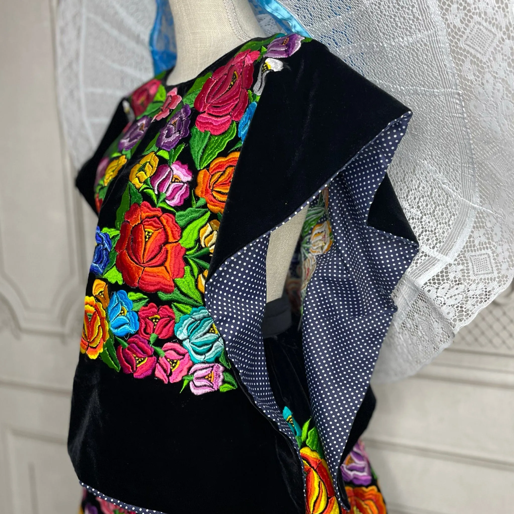 Tehuana Gala Outfit