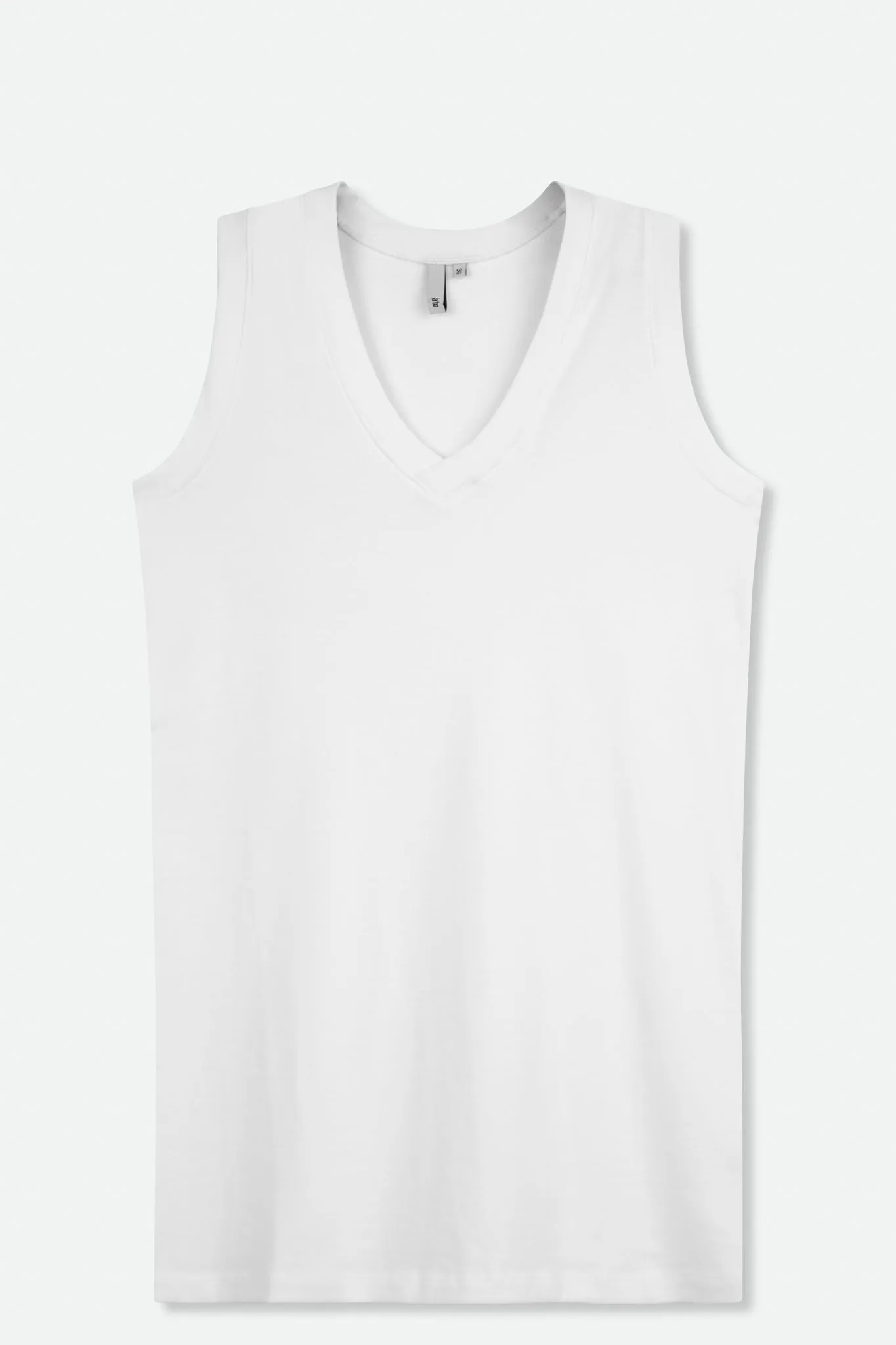 V-NECK MUSCLE TANK IN PIMA COTTON STRETCH