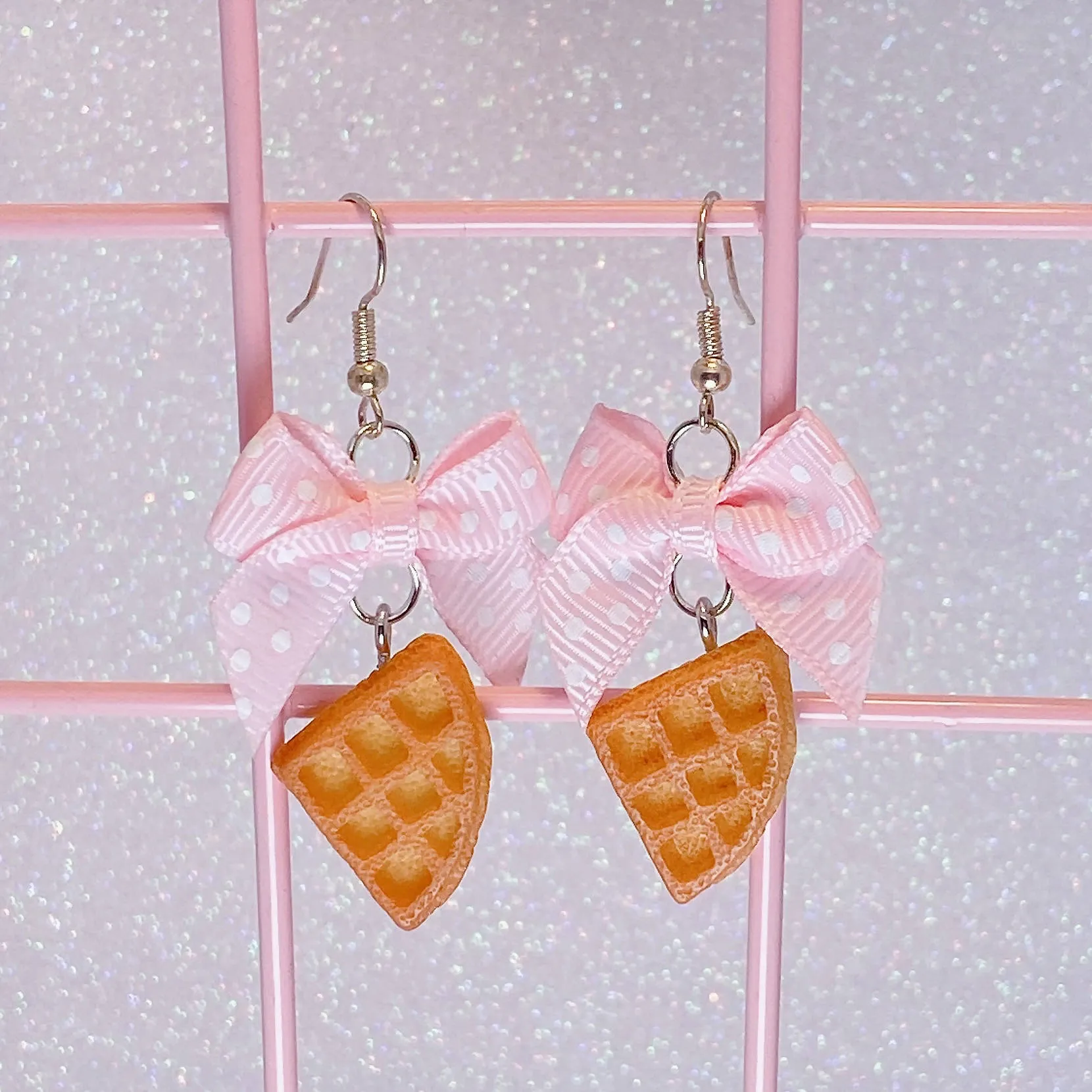 Waffle Earrings (6 Colors)