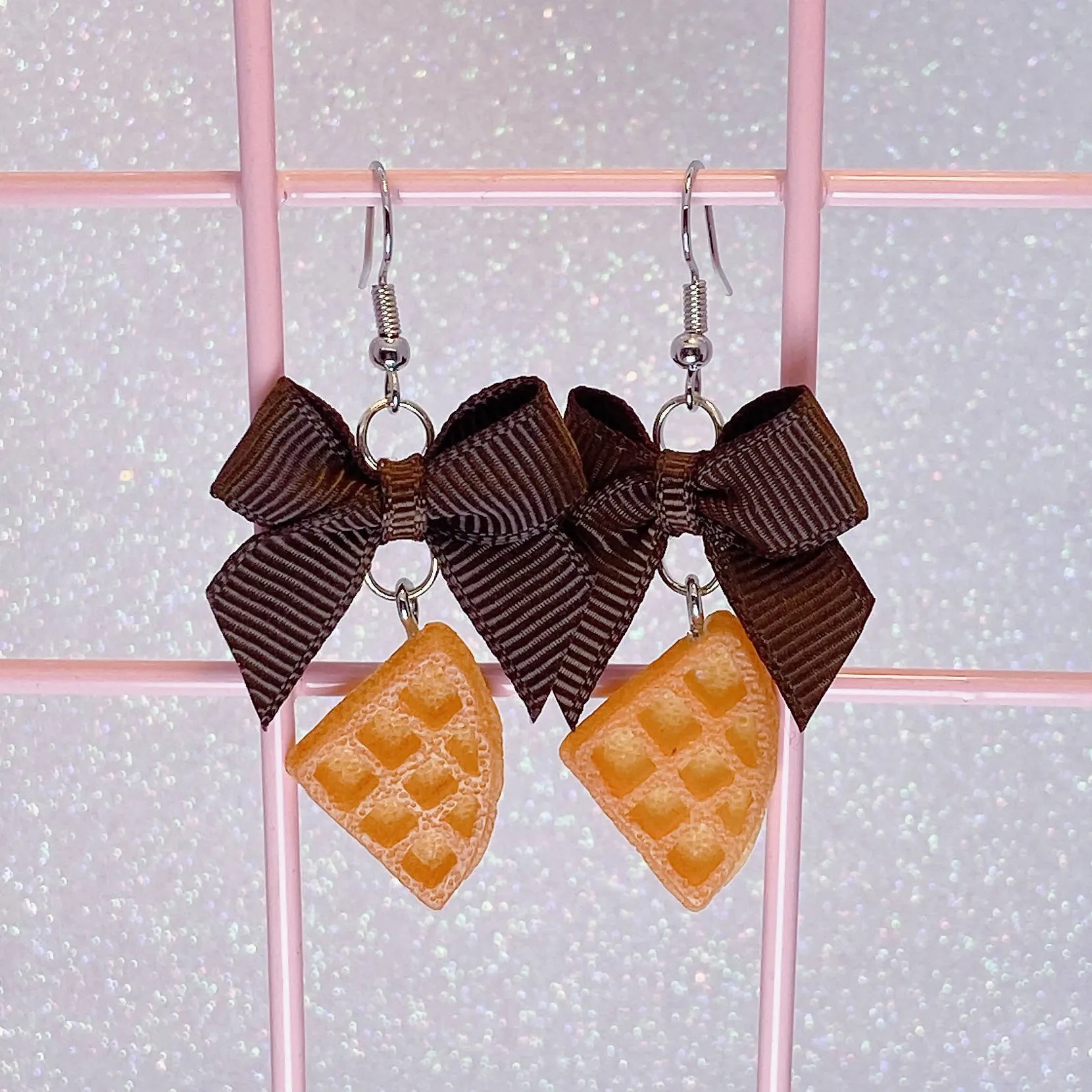 Waffle Earrings (6 Colors)