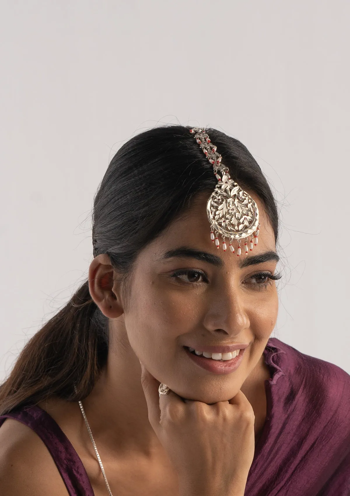 Waheeda Handmade Silver Maangtikka