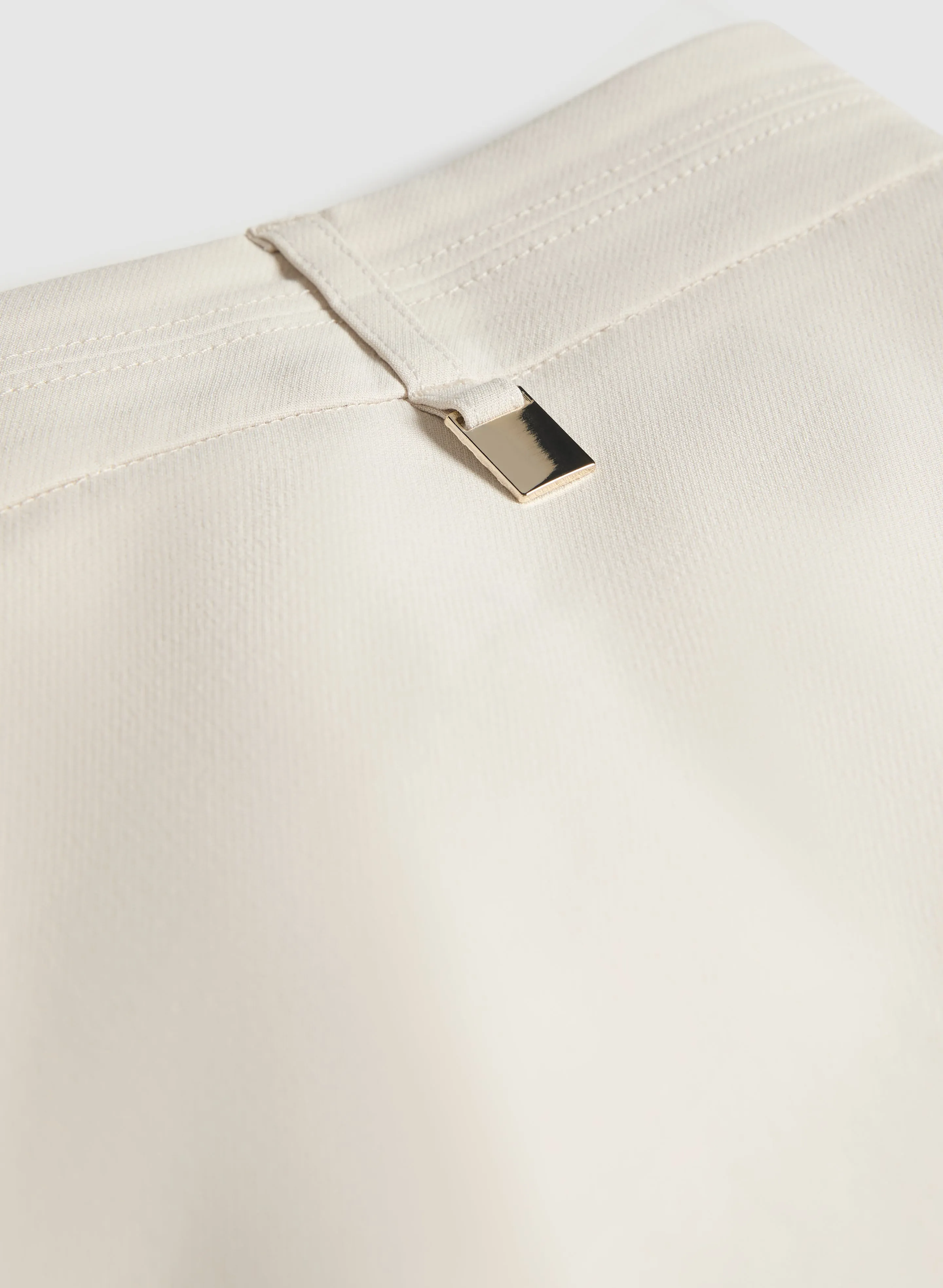 Waist Detail Capris