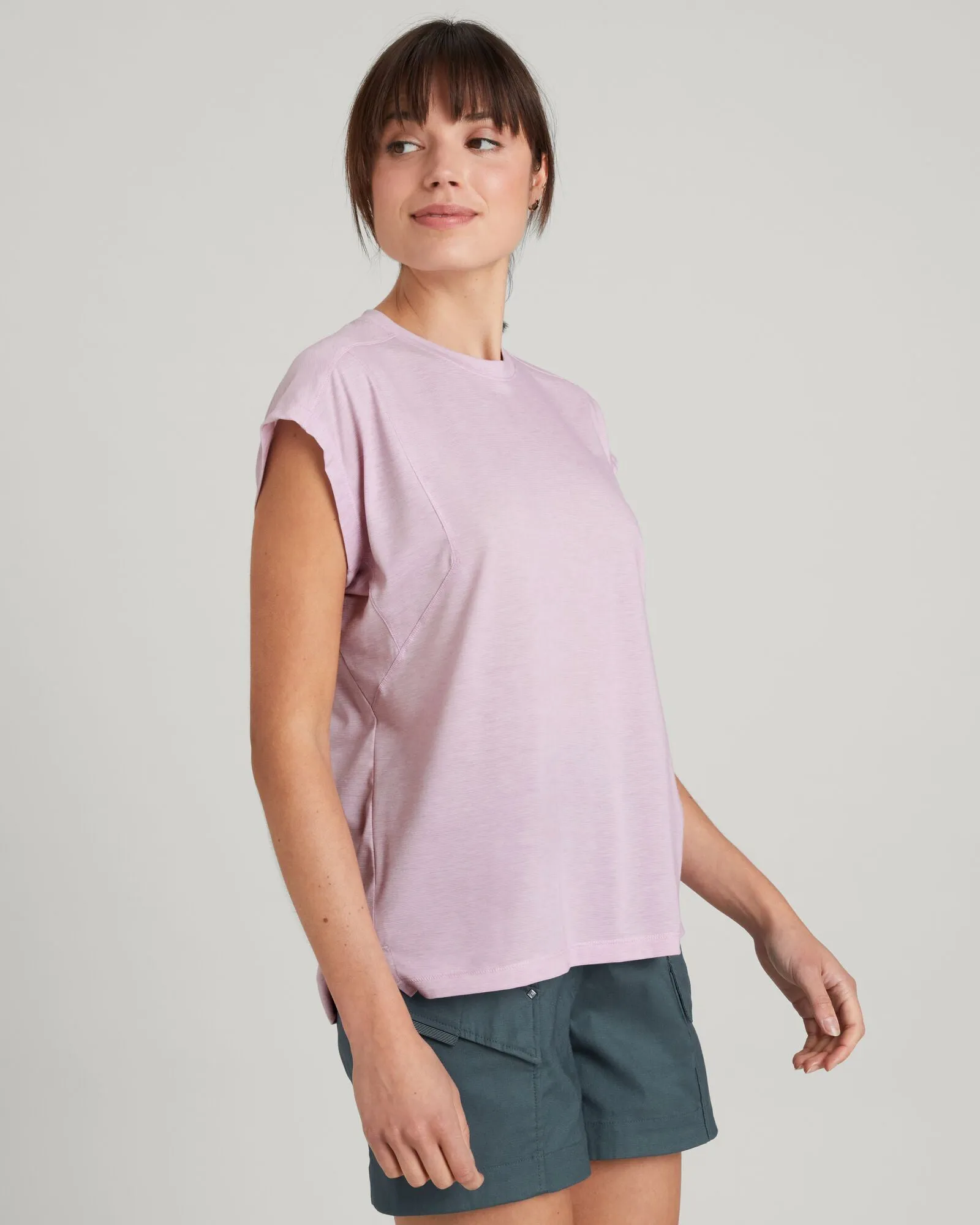 WELL.DER.NESS Go Women's Short Sleeve T-shirt - Lupin Field