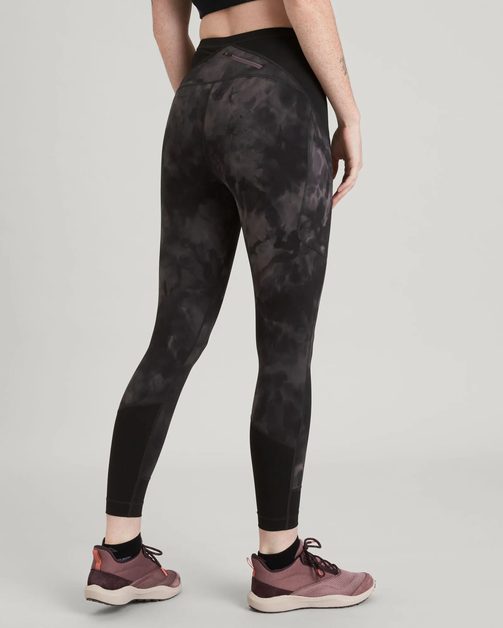 WELL.DER.NESS Move Women's 7/8 Leggings - Light Quartz Sunburst Print