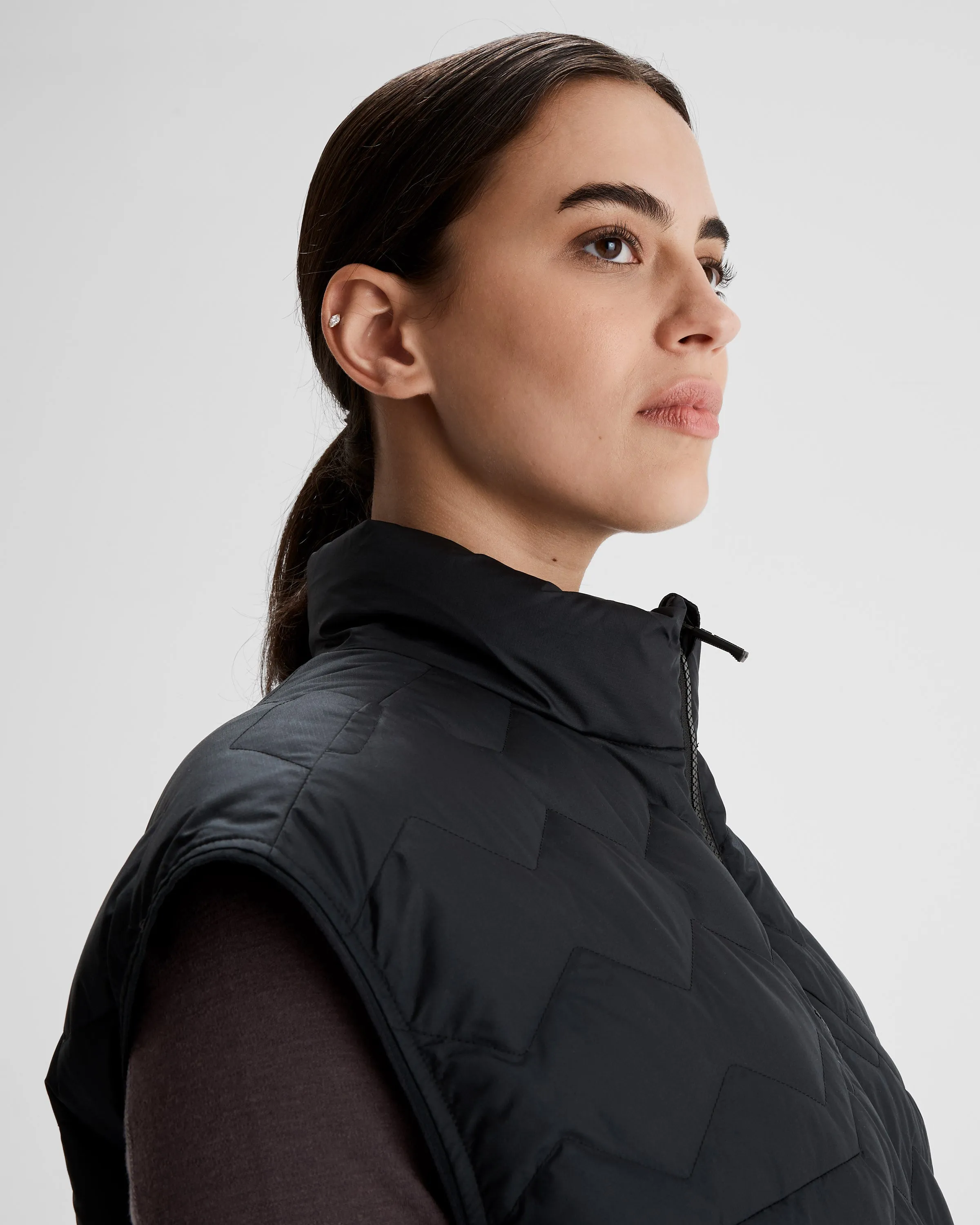 Women's Any Time Down Short Vest - Black Stingray